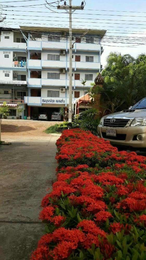 Veerasuda Condotel Ratchaburi Ngoại thất bức ảnh